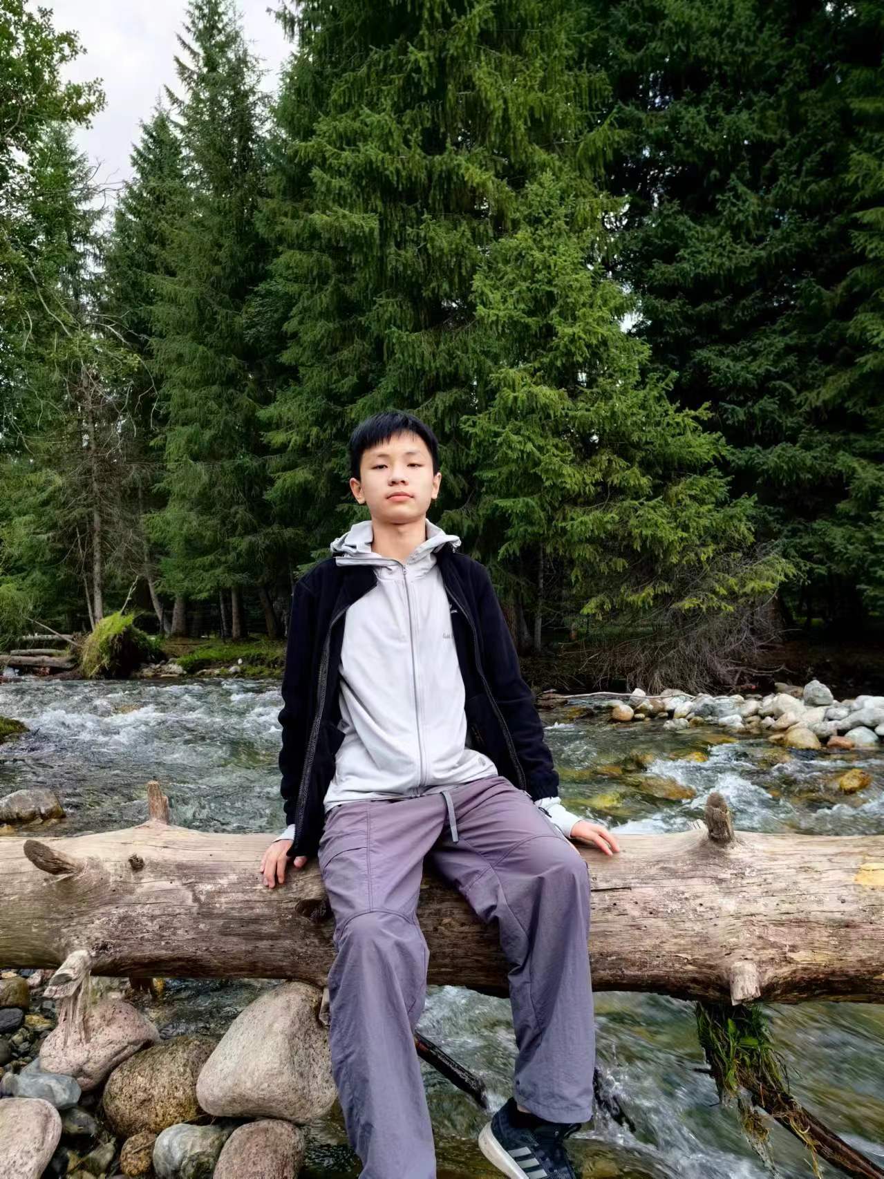 Cb7632d41s89990e6eaf4f153f3eaa26